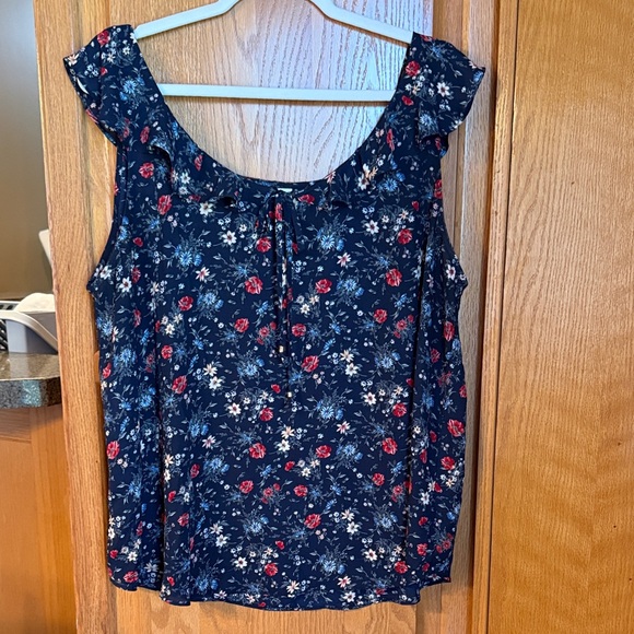 Navy Floral Ruffle Blouse - Picture 9 of 16